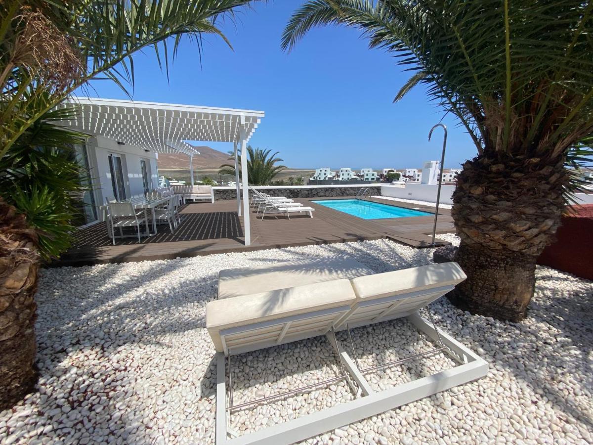 Villa Patricia By Villalia Playa Blanca  Exterior photo
